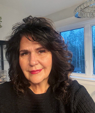 Book an Appointment with Laurel Collins for Consultations