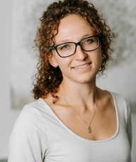 Book an Appointment with Raphaela Platt for Psychotherapy
