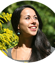 Book an Appointment with Dr. Amy de Oliveira for Naturopathic Medicine