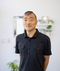 Book an Appointment with Jacky (Hong Wei) Hou for Registered Massage Therapy