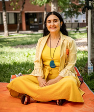 Book an Appointment with Sarah Abusarar for Therapy