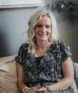 Book an Appointment with Jennifer Kahn at Marquis Counselling & Consulting - Whitby Office