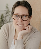 Book an Appointment with Julie Pépin (Ostéopathe) at Passion Maternité (SAINTE-THÉRÈSE)