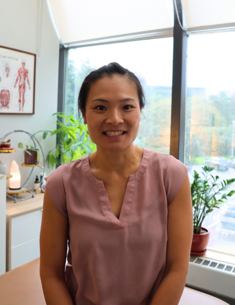 Photo of Ms. Elizabeth Ng