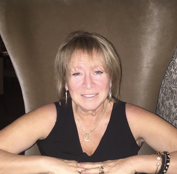 NANCY HEWITT RMT - Helping Hands Maddage Therapy