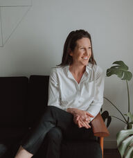 Book an Appointment with Amy Mills-Guest for Clinical Counselling
