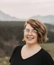 Book an Appointment with Dr. Lindsay Hardman for Acupuncture