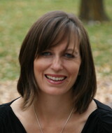 Book an Appointment with Pamela Dais Nichol at On-Line Virtual Reading
