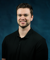Book an Appointment with Nick Halladay for Intern Chiropractic