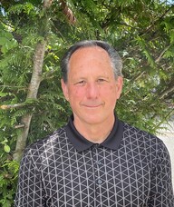 Book an Appointment with Ian Hallworth for Physiotherapy