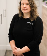 Book an Appointment with Bronwyn Huggins for Massage Therapy