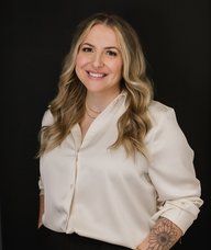 Book an Appointment with Jenni Hofmeister for Nurse injector