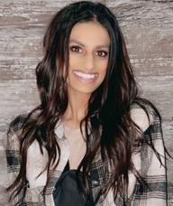 Book an Appointment with Namira Dossa for Counselling/Psychotherapy