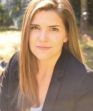 Book an Appointment with Mme. Maude Éloïse Saulnier for Psychotherapy