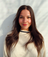 Book an Appointment with Bree Frabotta at Windsor ON Location